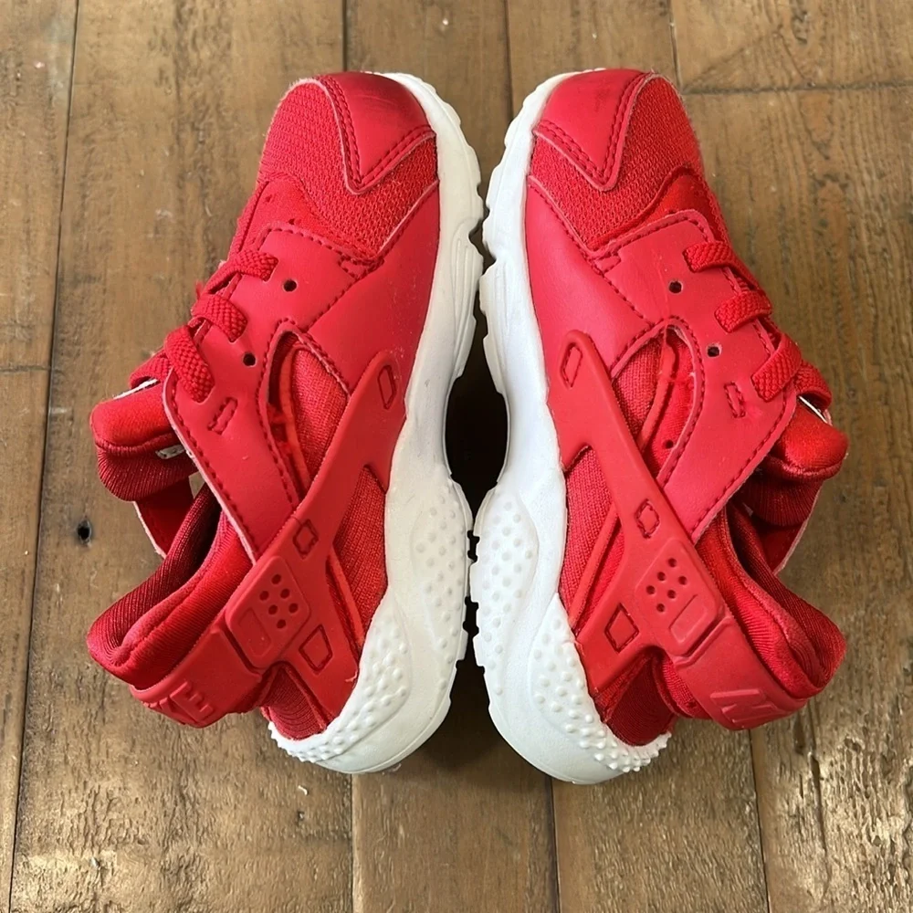 Nike Hurache kids red slip on sneakers
